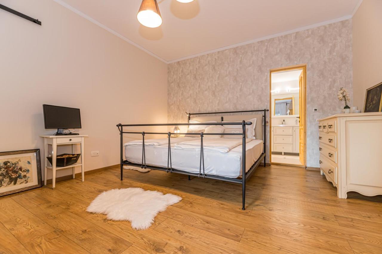 Home Alone Braşov Dış mekan fotoğraf